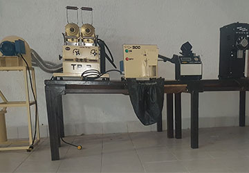 service-image